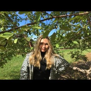 Meet your Posher, Jade